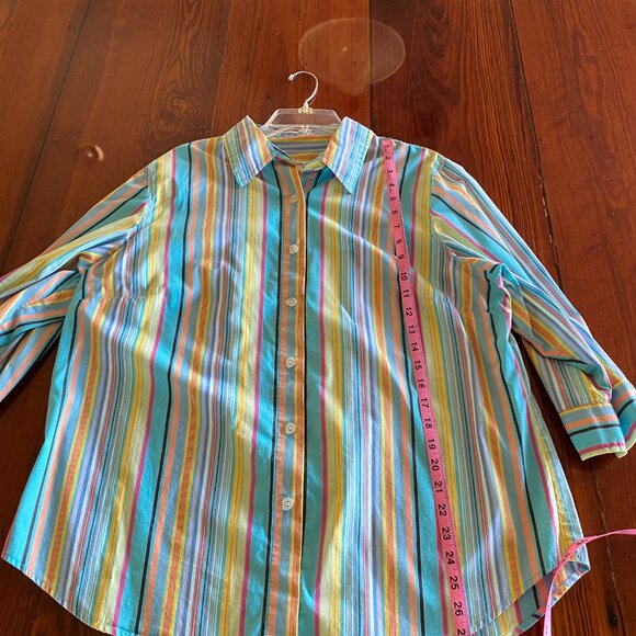 Coldwater Creek 3/4 sleeve button down - Picture 4 of 4